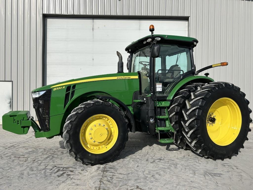 Main image John Deere 8320R