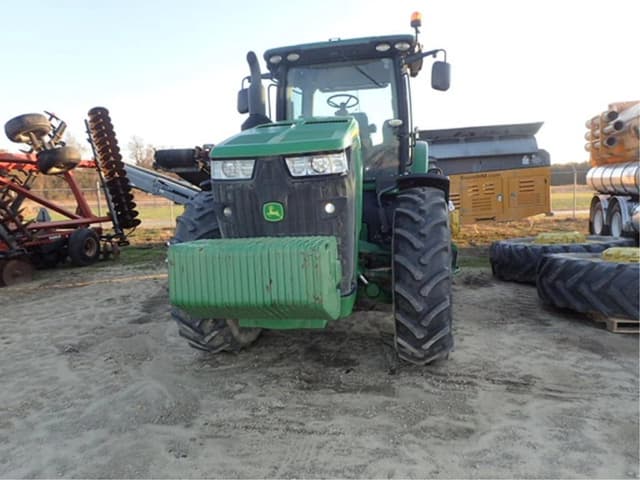 Image of John Deere 8320R equipment image 2