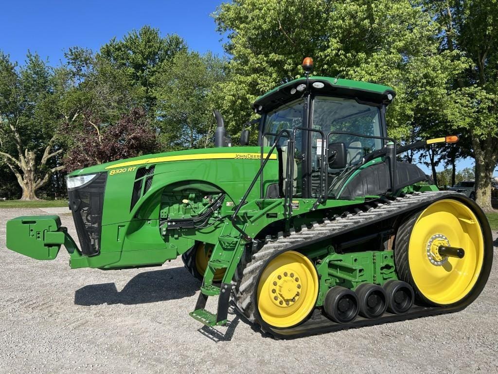 2017 John Deere 8320RT Equipment Image0