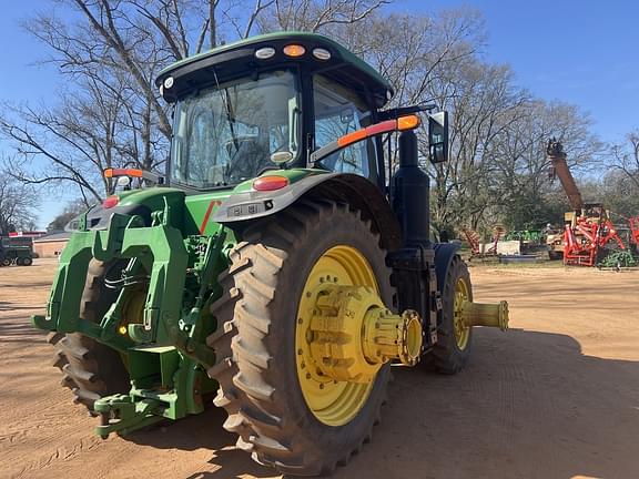 Image of John Deere 8345R equipment image 3