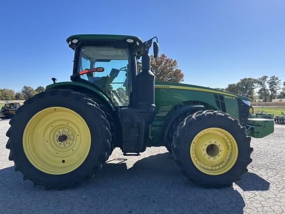 Image of John Deere 8345R equipment image 4