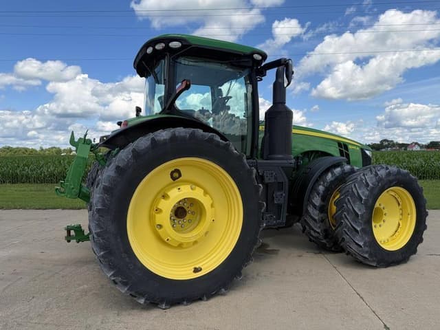 Image of John Deere 8345R equipment image 4