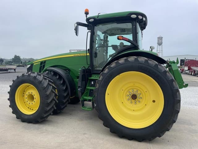 Image of John Deere 8345R equipment image 4