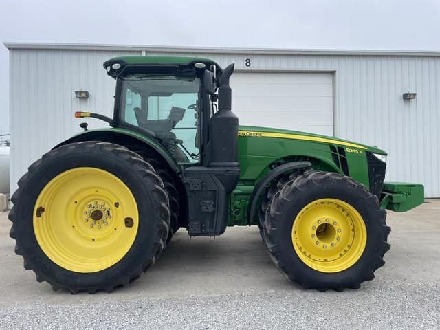 Image of John Deere 8345R equipment image 2