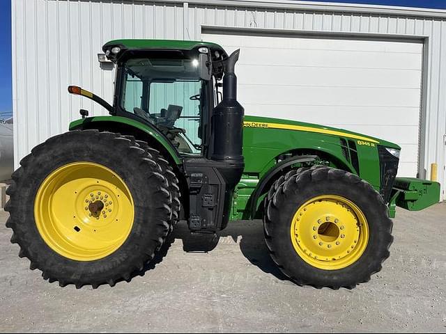 Image of John Deere 8345R equipment image 2