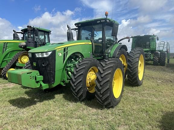 Image of John Deere 8345R equipment image 2