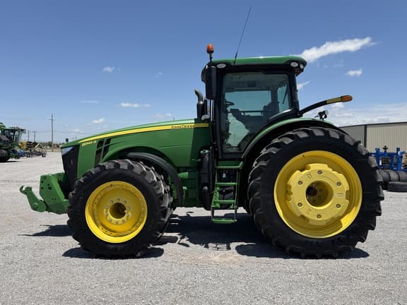 Image of John Deere 8345R equipment image 1