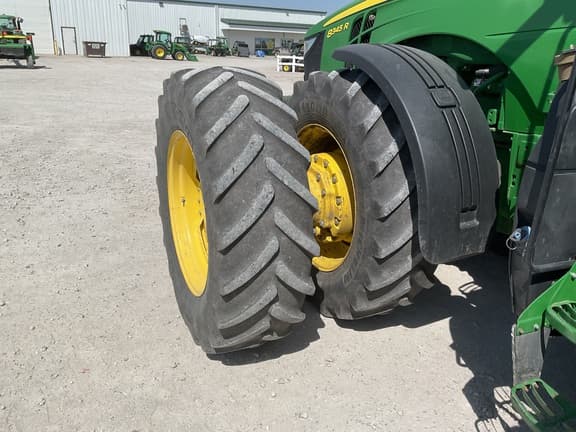 Image of John Deere 8345R equipment image 4