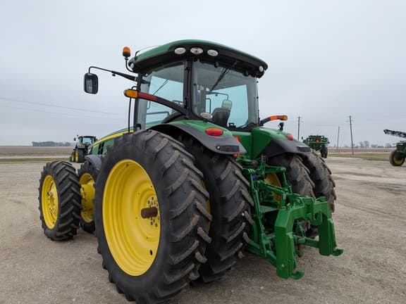 Image of John Deere 8345R equipment image 2