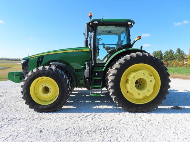 Image of John Deere 8345R equipment image 3