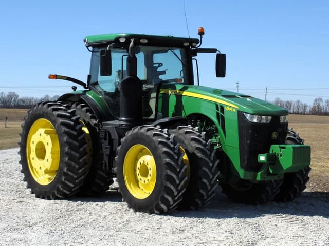 Image of John Deere 8345R equipment image 1