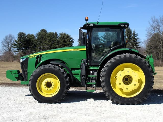 Image of John Deere 8345R equipment image 3