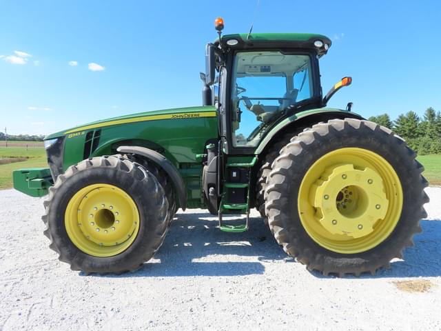 Image of John Deere 8345R equipment image 1