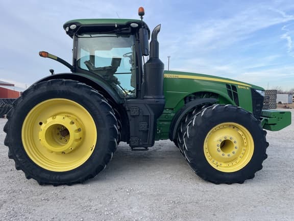 Image of John Deere 8345R equipment image 4