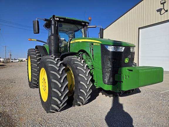 Image of John Deere 8345R equipment image 1