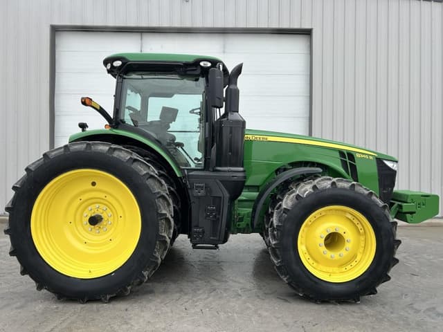 Image of John Deere 8345R equipment image 3