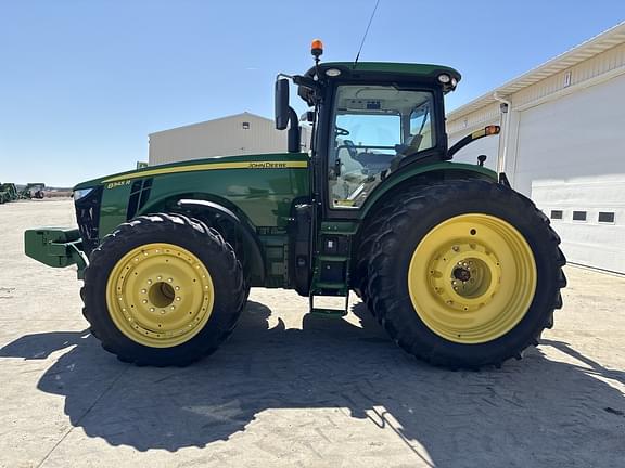 Image of John Deere 8345R equipment image 3