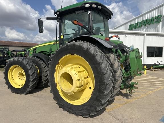 Image of John Deere 8345R equipment image 2