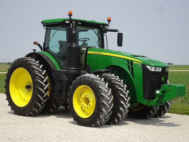 Image of John Deere 8345R equipment image 1