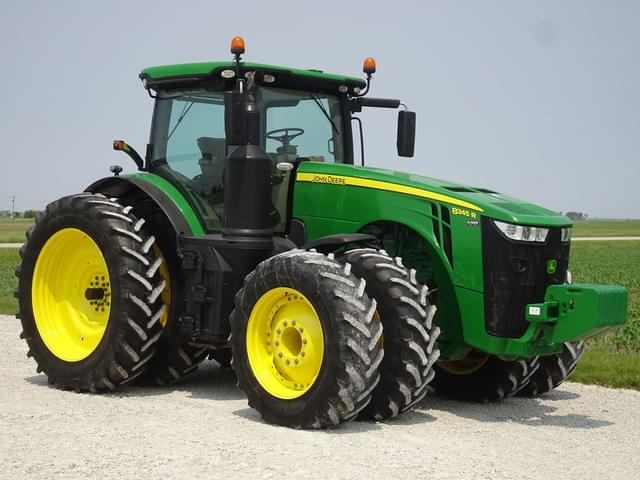 Image of John Deere 8345R equipment image 1