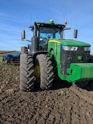 Image of John Deere 8345R equipment image 2