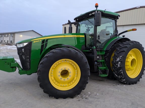 2017 John Deere 8345R Equipment Image0