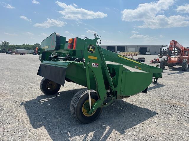 Image of John Deere 835 equipment image 3