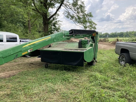 Main image John Deere 835