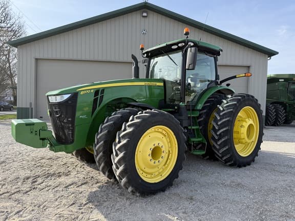 Image of John Deere 8370R Primary image