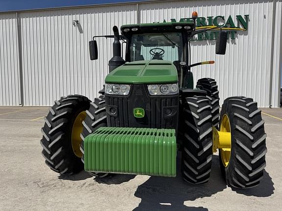 Image of John Deere 8370R equipment image 4