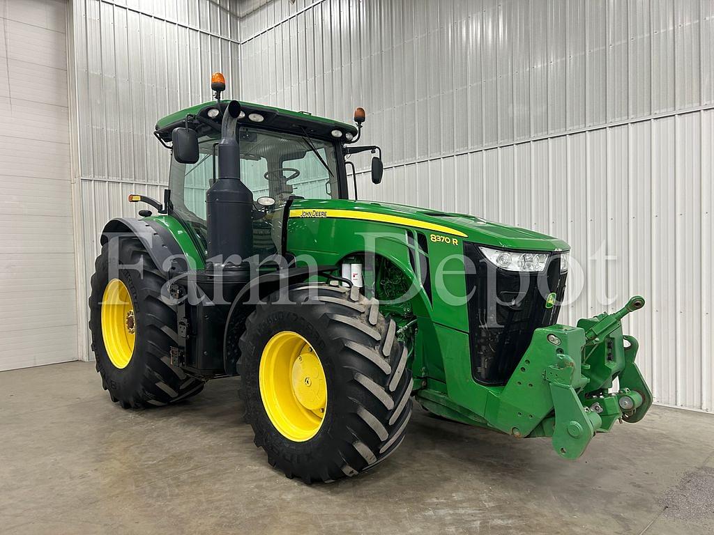 Image of John Deere 8370R Primary image