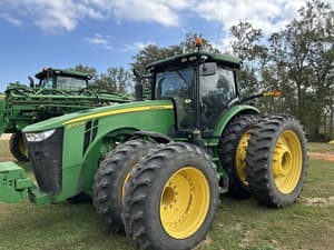 2017 John Deere 8370R Image
