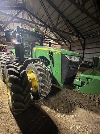 Image of John Deere 8370R equipment image 2