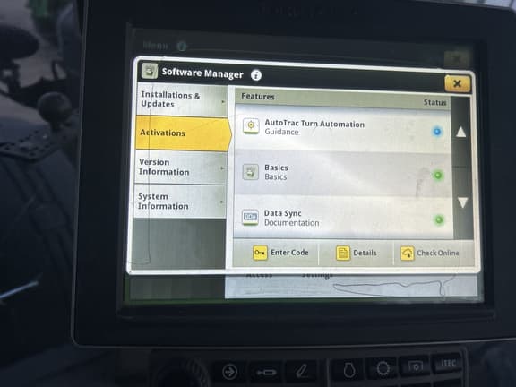 Image of John Deere 8370R equipment image 2