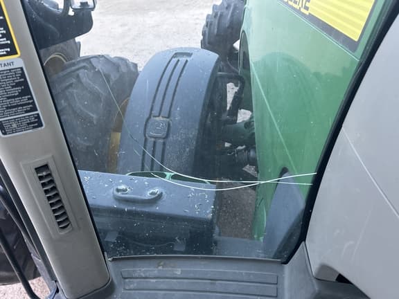 Image of John Deere 8370R equipment image 1