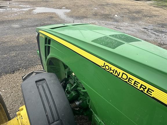 Image of John Deere 8370R equipment image 4