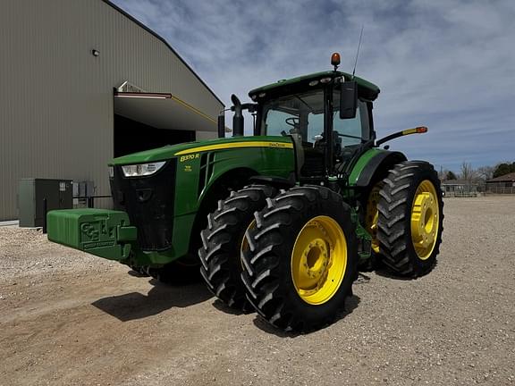 Image of John Deere 8370R Primary image