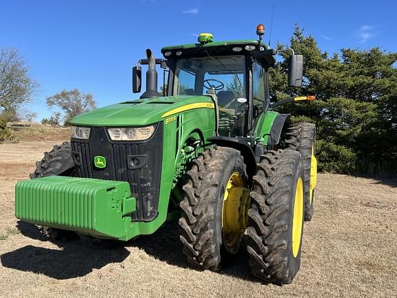 Image of John Deere 8370R Primary image