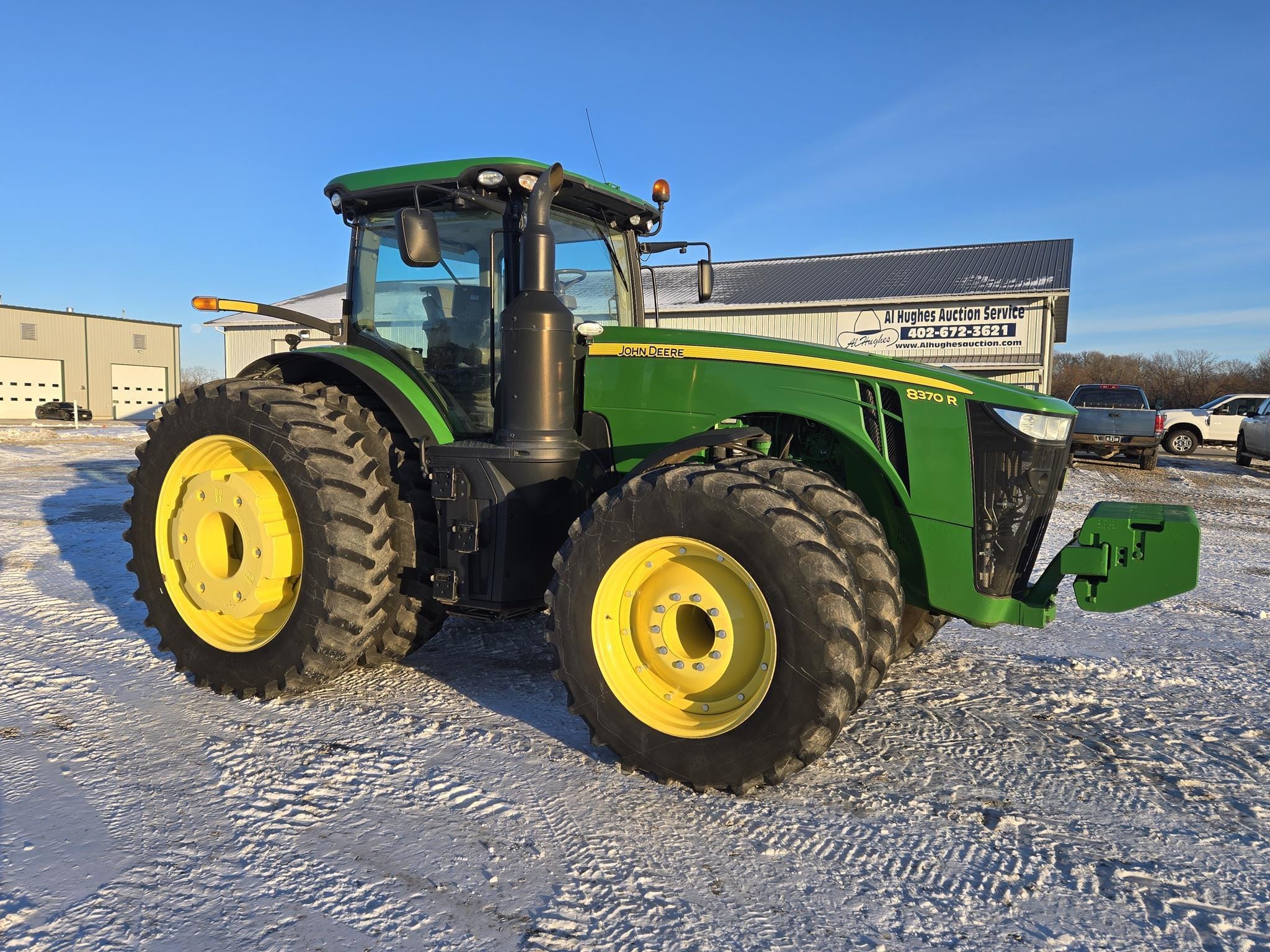 2017 John Deere 8370R Equipment Image0