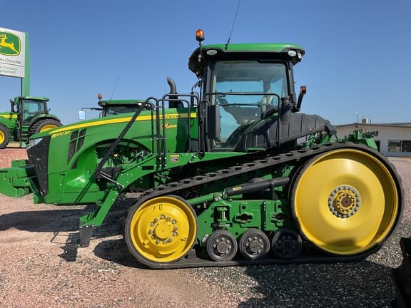 Image of John Deere 8370RT equipment image 2