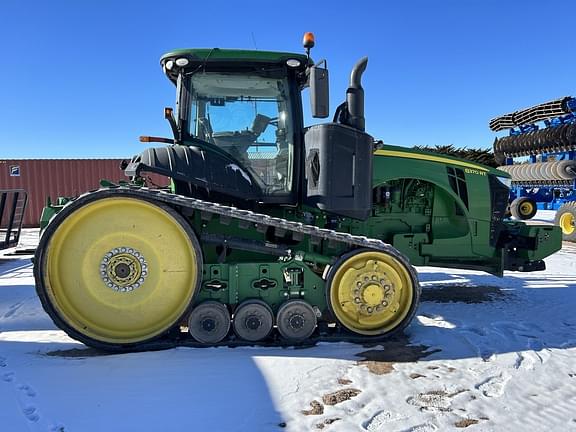 Image of John Deere 8370RT equipment image 1