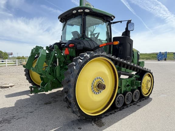Image of John Deere 8370RT equipment image 4