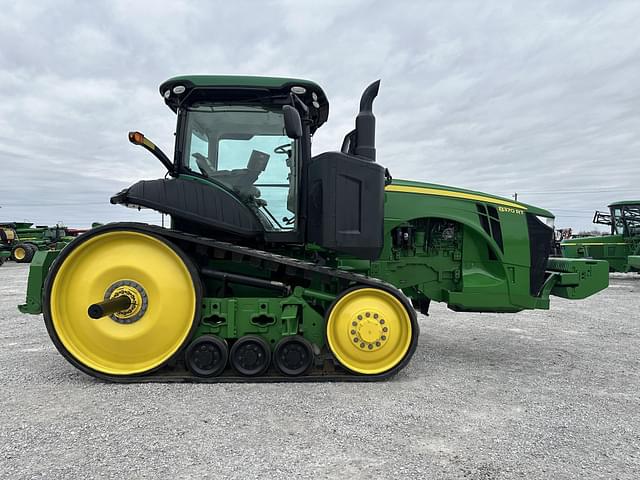 Image of John Deere 8370RT equipment image 3