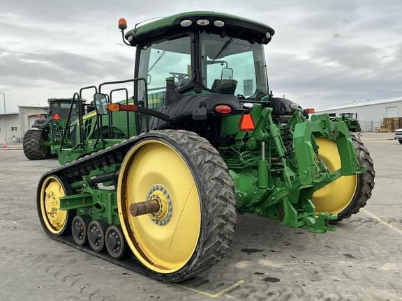 Image of John Deere 8370RT equipment image 2