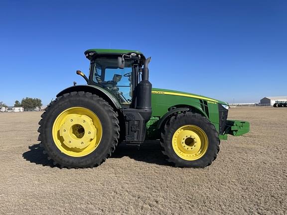 Image of John Deere 8400R Primary image