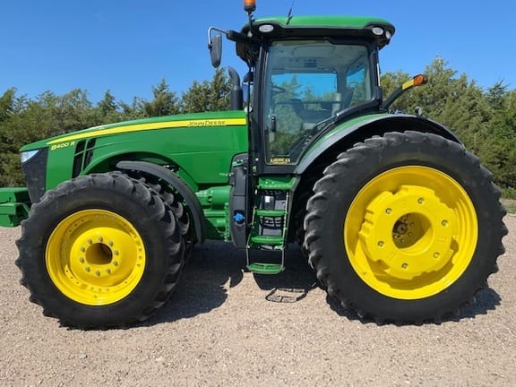 Main image John Deere 8400R