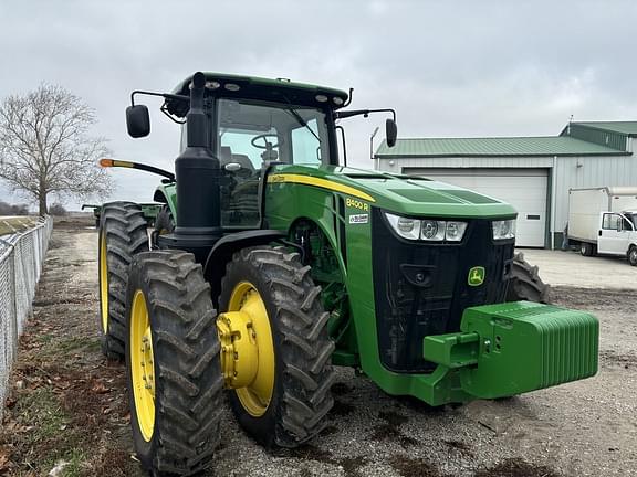 Image of John Deere 8400R equipment image 4