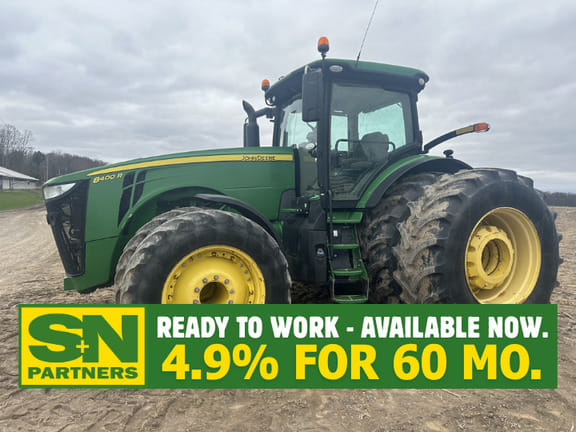 2017 John Deere 8400R Equipment Image0