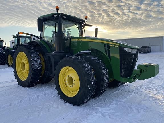 Image of John Deere 8400R Primary image