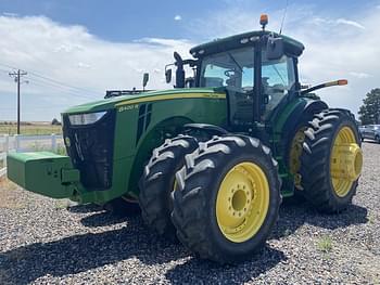 2017 John Deere 8400R Equipment Image0